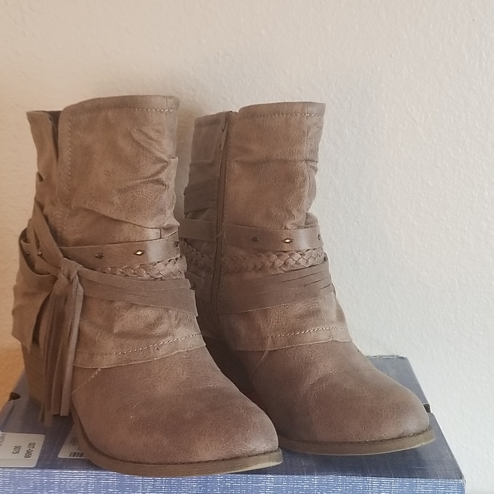 Cute booties